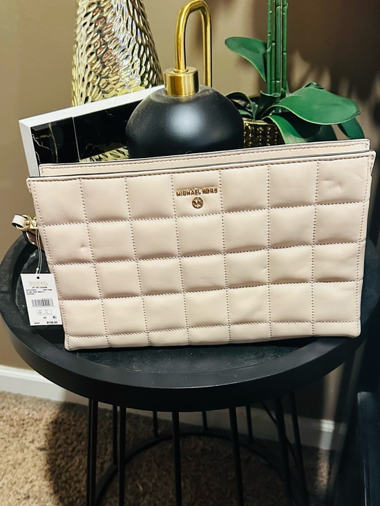 Michael Kors Handbags - Michael Kors Quilted Leather Wristlet in Soft Beige with Gold Hardware